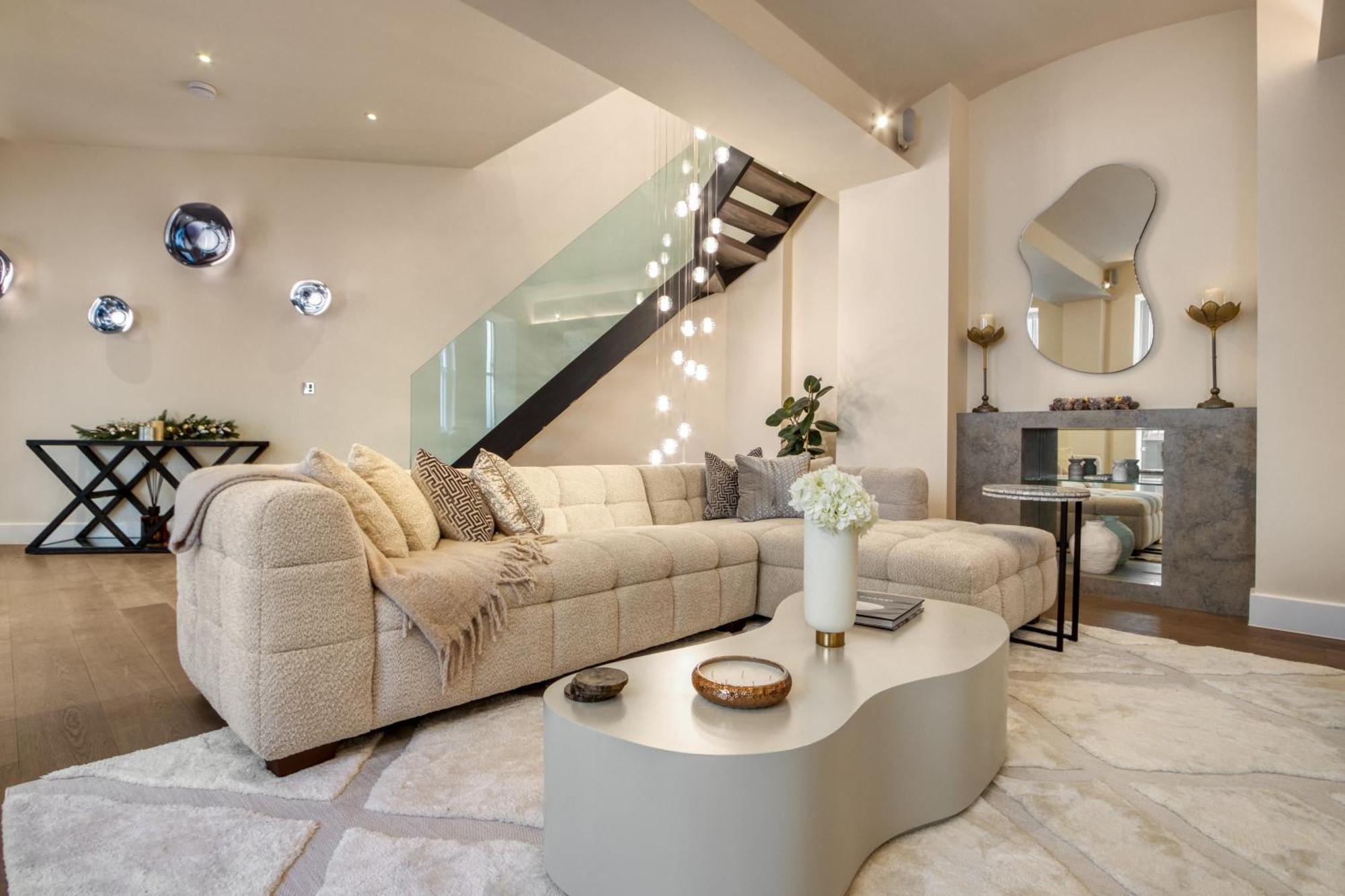 Historic Cubitt 3bd 3ba Gem W Steam * Londen