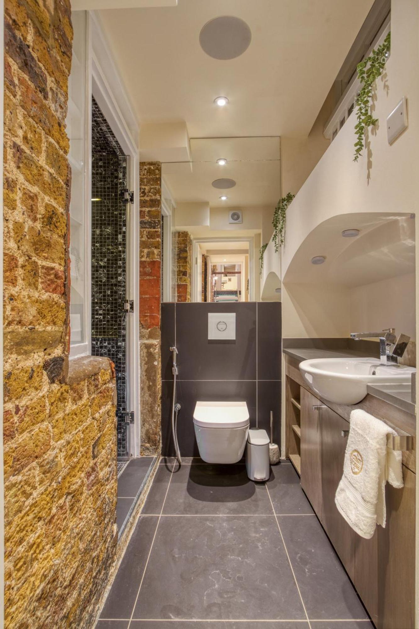 Historic Cubitt 3bd 3ba Gem W Steam Londen